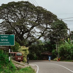 Tui ghé ngang xứ Tích Lan